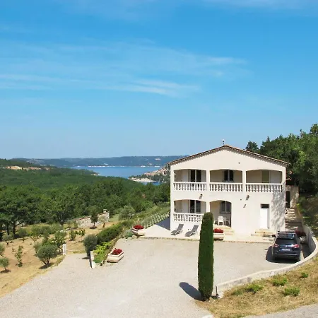 Apartamento Sainte Croix - Lcc116 By Interhome *
