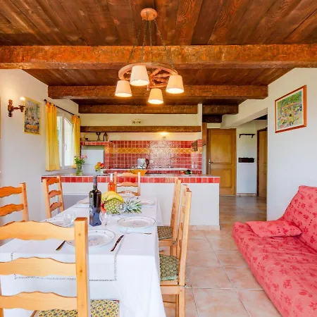 Apartamento Sainte Croix - Lcc116 By Interhome Bauduen